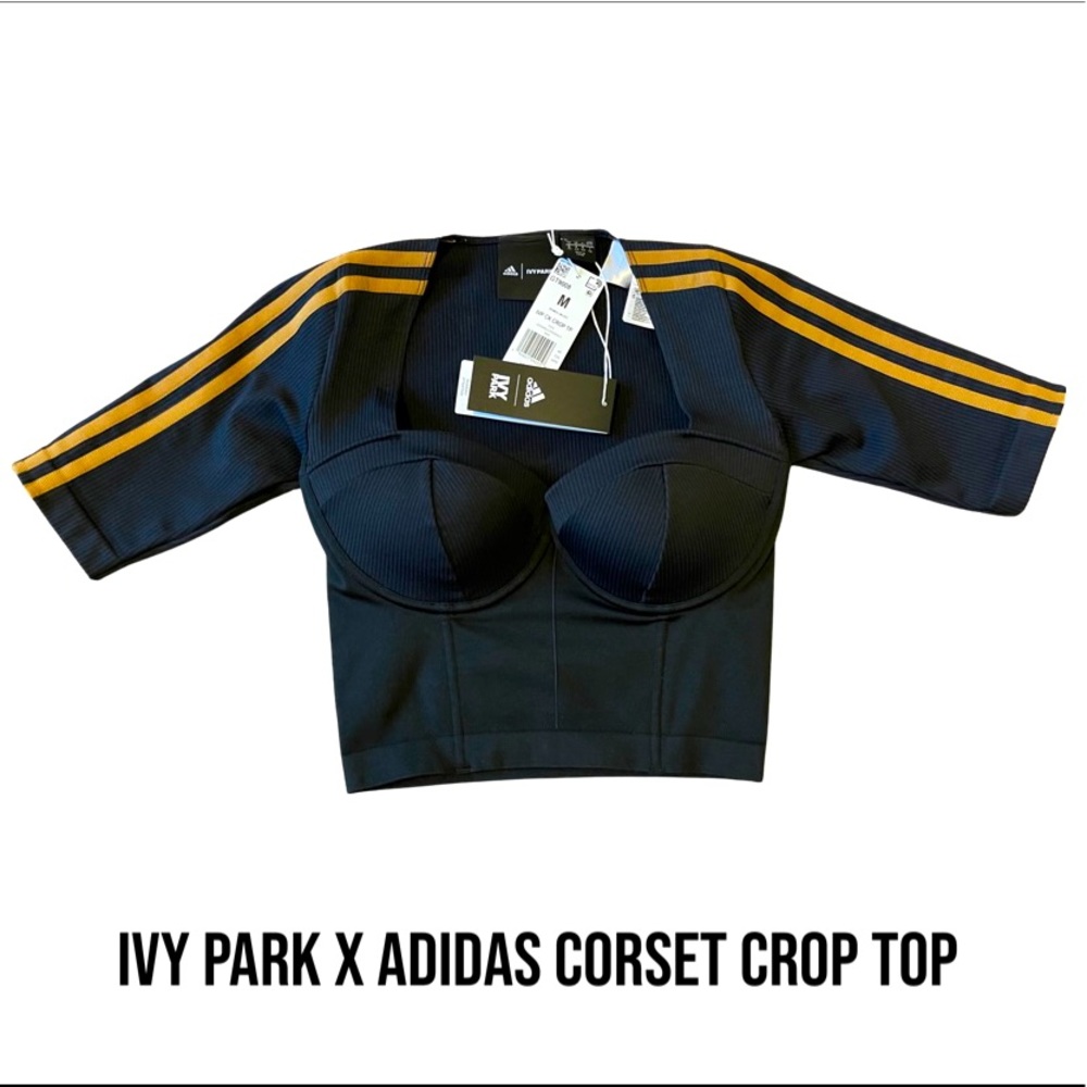 🔥 IVY PARK x Adidas Crop Top